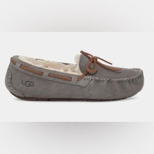 UGG Dakota Slippers Size 5